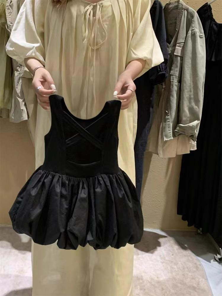 Korean Girls Sleeveless Backless Black Dress - Flower Bud Style Puffy Dress for Children