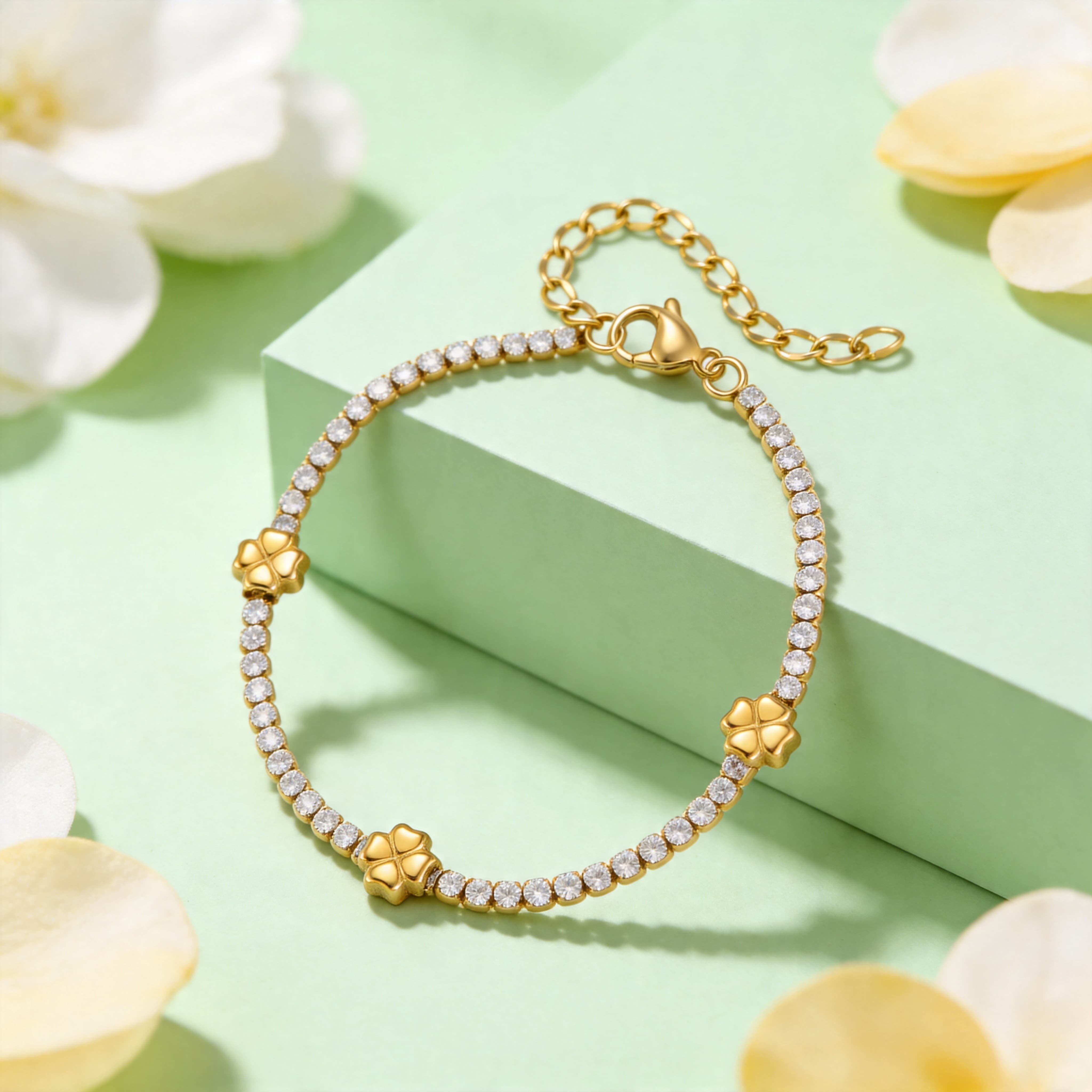 

Delicate Tennis Chain Flower Bracelet for Women, Stainless Steel Four-Leaf Clover Zircon Bracelets,Trendy Charm Jewelry Gift