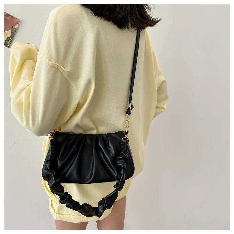 New White Pleated Armpit Bag Versatile Shoulder Messenger Bag