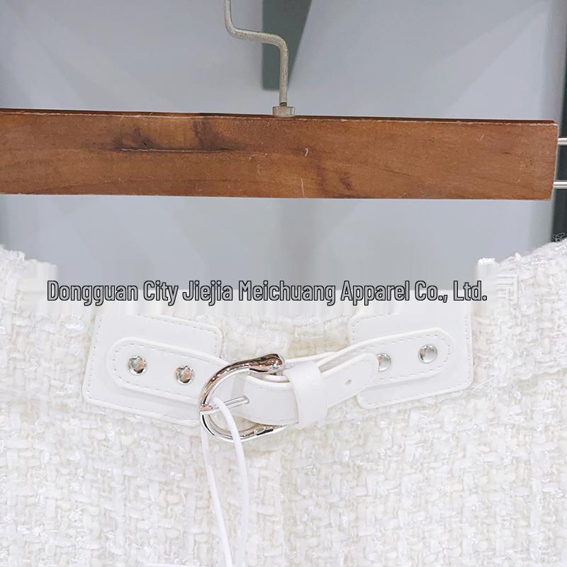 French-Style Early Spring Pearl Tweed Suit: Round Neck Jacket & Wide-Leg Pants (2026 Collection)