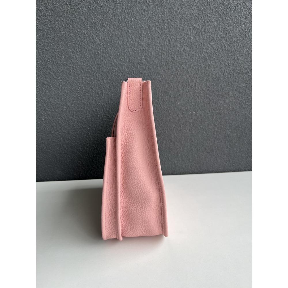 2025 New Genuine Leather Top Layer Cowhide Lychee Pattern Unisex Hollowed-out Crossbody Bag Genuine Leather Women's Bag