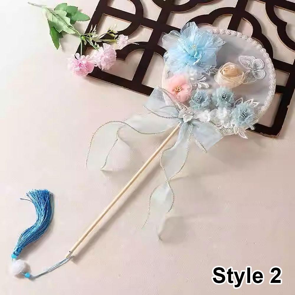 

1Pcs Flower Butterfly Vintage Fan Fabric Retro Style Fan Chinese Round Fans Photography Props Style 2