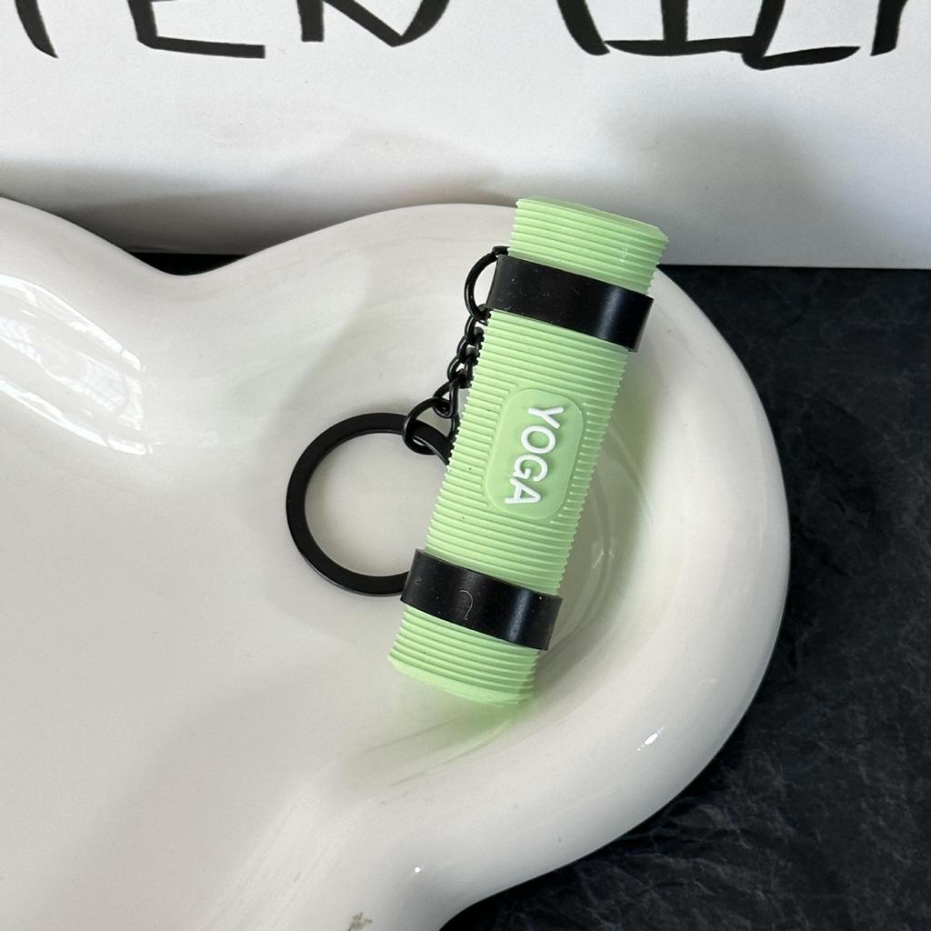 Miu Series Dumbbell Plate Keychain: Trendy Fitness Accessory & Sports Jewelry Gift