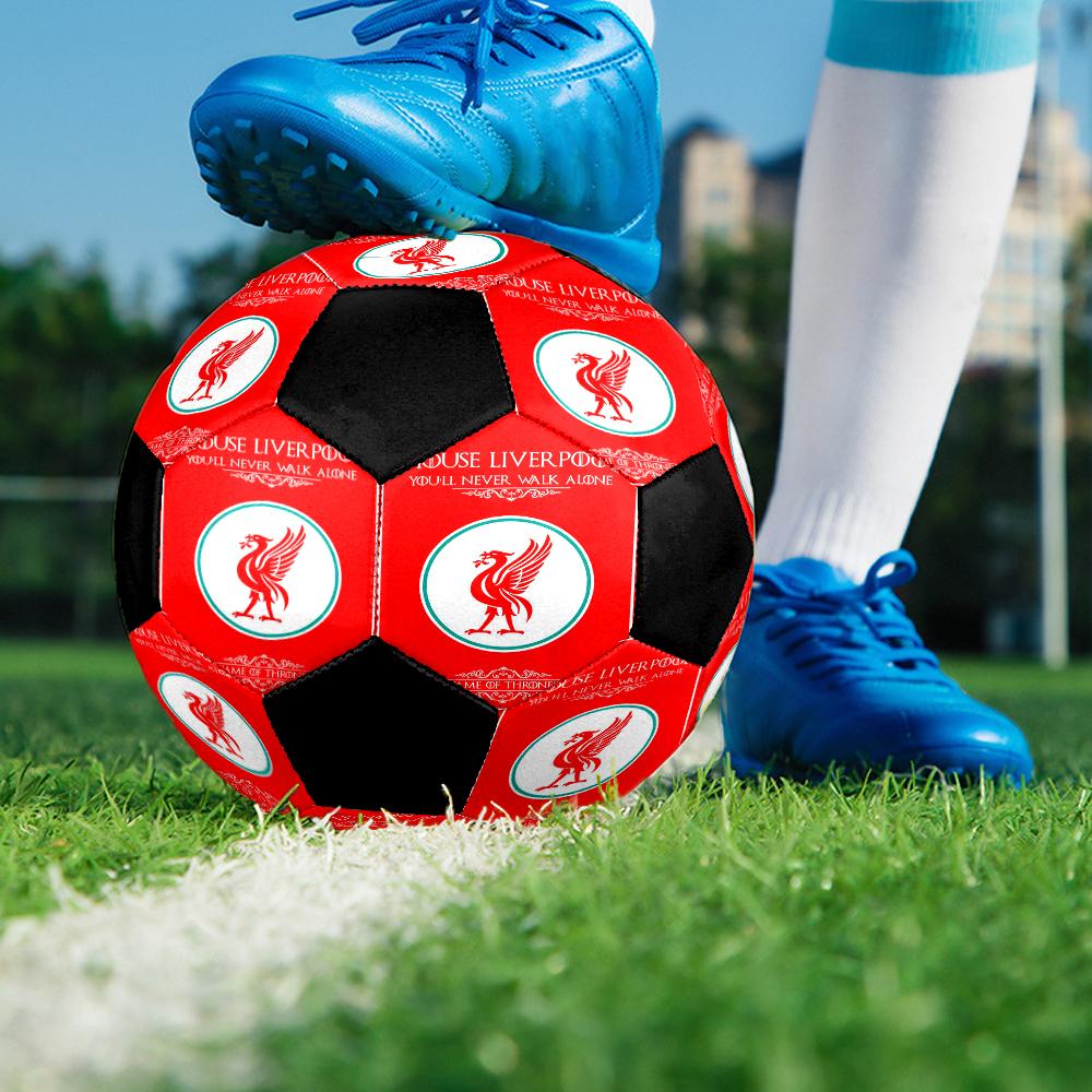 Fußball in Größe 5 mit Liverpool Football Club Thema, geeignet für Spiele drinnen und draußen, ein Geschenk für jeden geeignet.