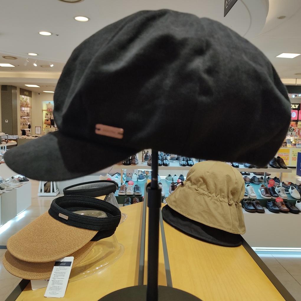 Agatha (Authentic) Striped Newsboy AG25UNC002