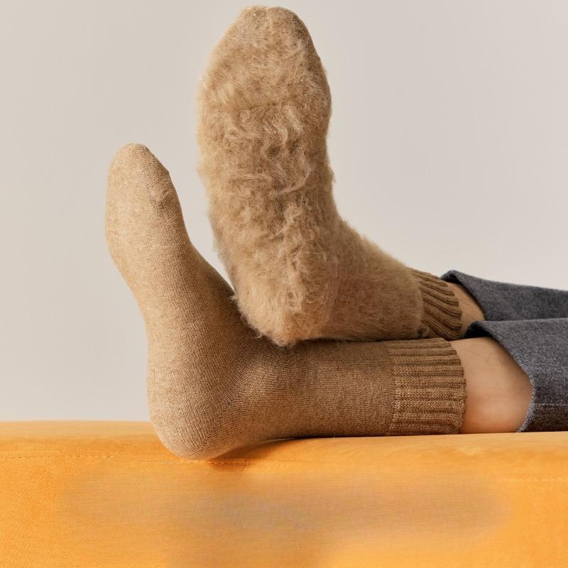 Thick Cashmere Socks, Men's Autumn and Winter Mid-calf Socks, Fleece Cold-proof and Warm Wool Socks, Super Thick Long Socks