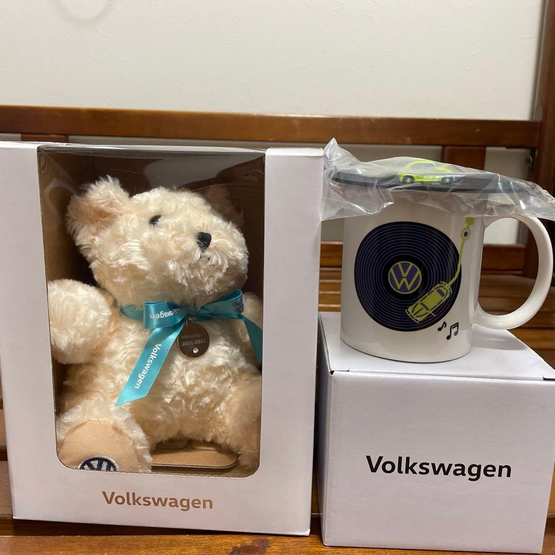 

[USED] Volkswagen Novelty Teddy Bear Mug with Silicone Cover