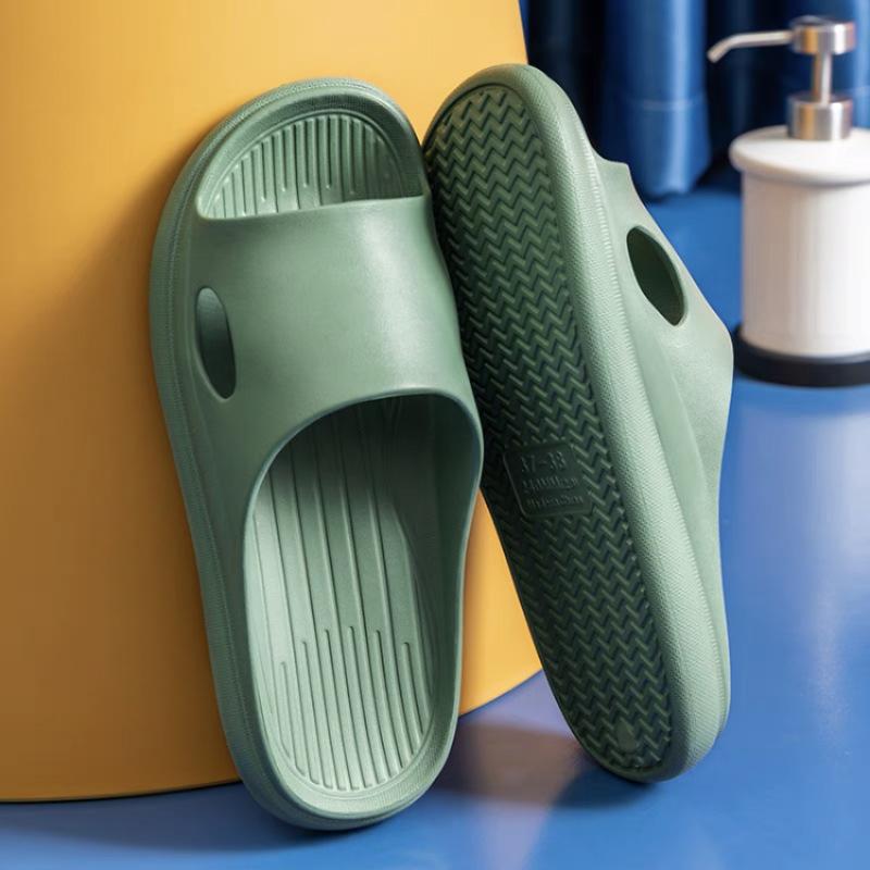 Summer popular step on shit feeling EVA thick-soled slippers women wear at home silent non-slip wear-resistant cool slippers men