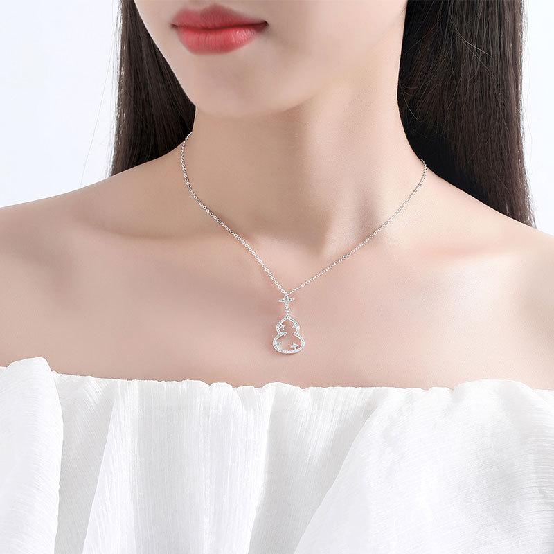 Gourd Diamond Necklace Light Luxury Niche Design Sense High-end High-end Clavicle Chain