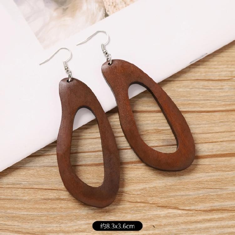 Elegant Wooden Earrings Geometric Design Lightweight And Comfortable Great For Enhancing Fall And Winter Fashion Styles