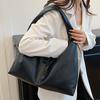 Stylish and Simple Casual Bag Women's Large-capacity Autumn New Shoulder Messenger Bag Commuter Soft Leather Tote Bag