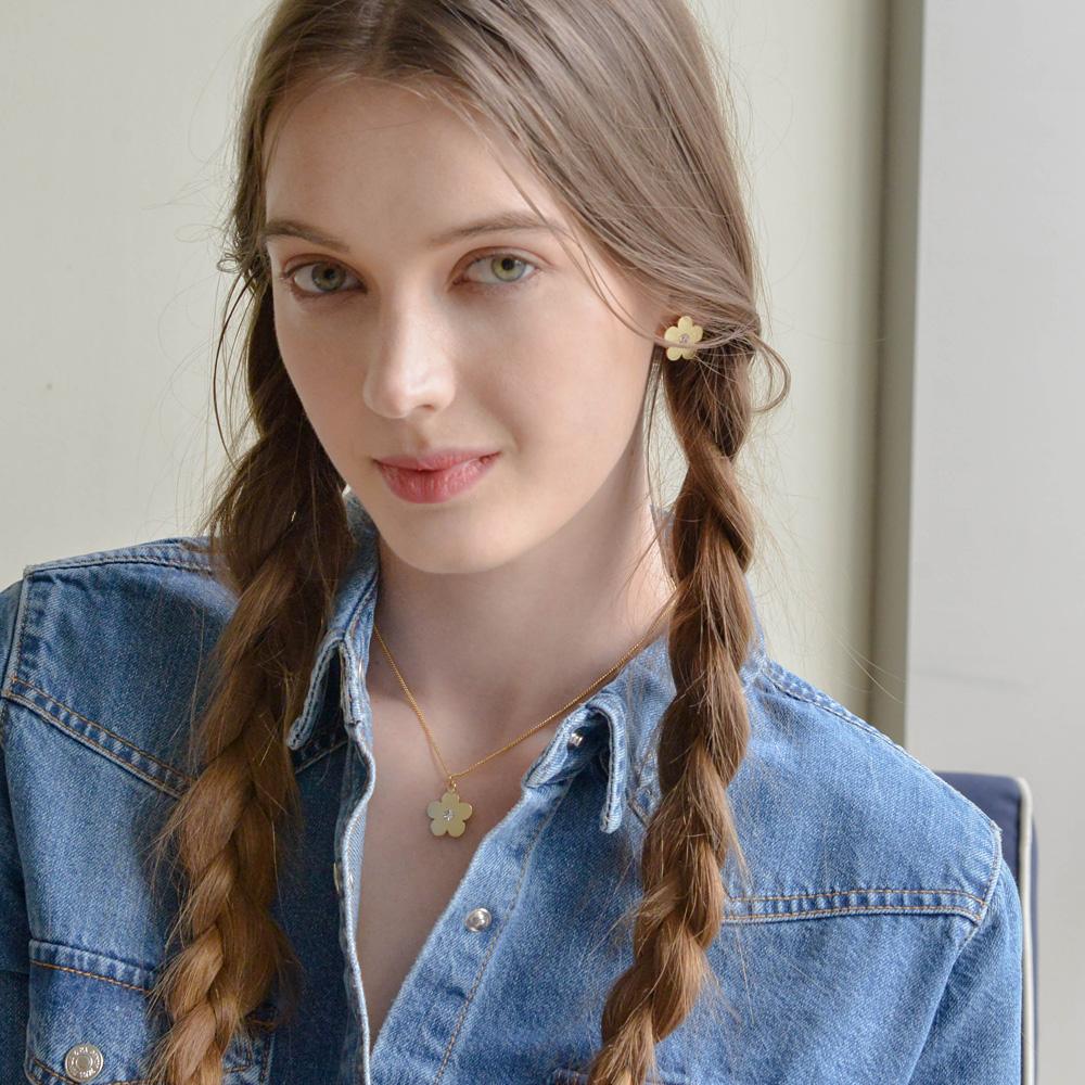 Dana Burton Pear Blossom Stone Stud Earrings