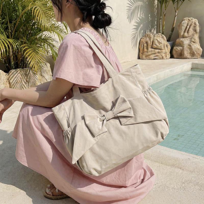Japanese Style Tote Bag for Women Large Capacity Bow Shoulder Bag Fashi and Versatile Commuting Bag College Student Fashi