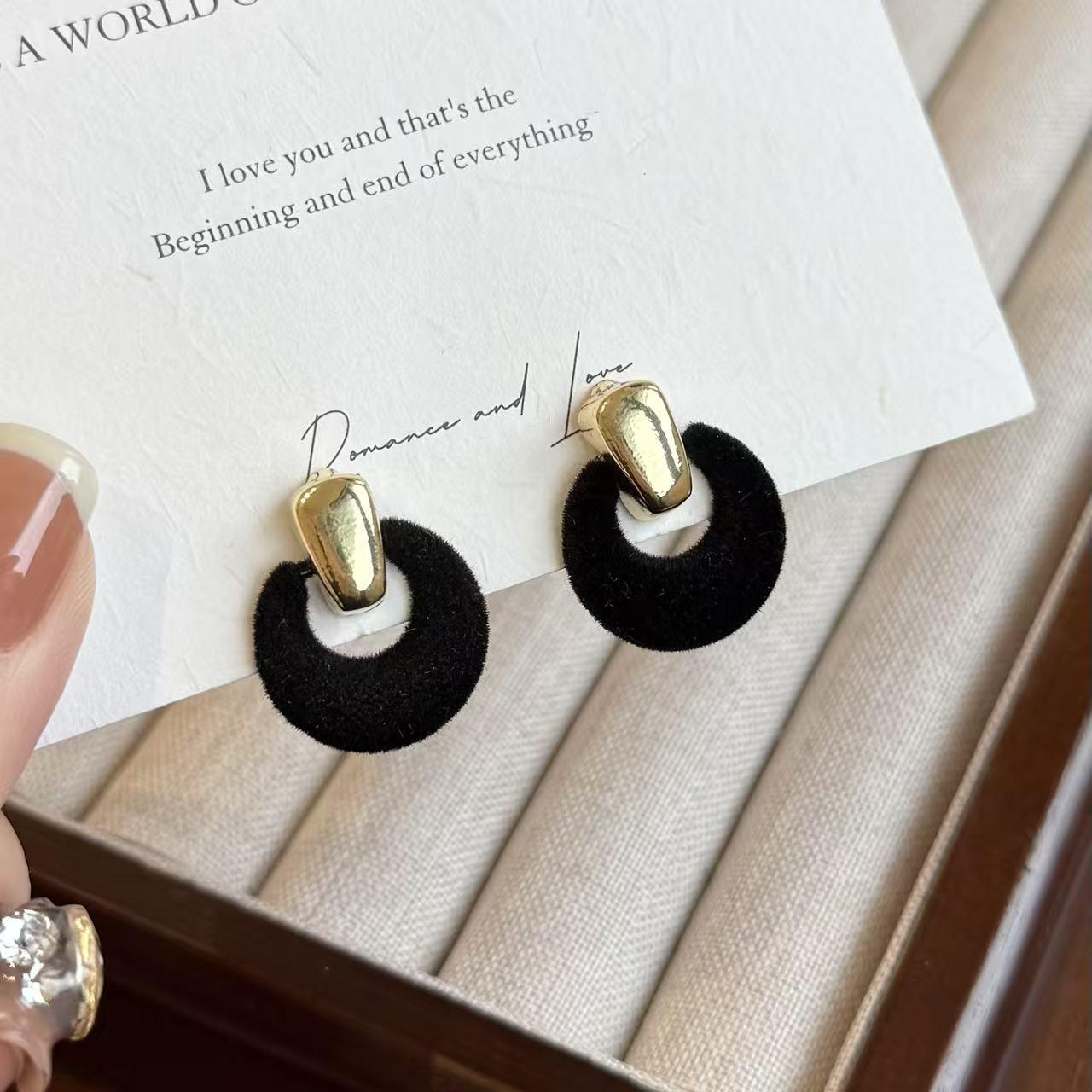 Wine Red Flocked Hollow Stud Earrings - Chic 2025 High-End Hoop Jewelry for Women