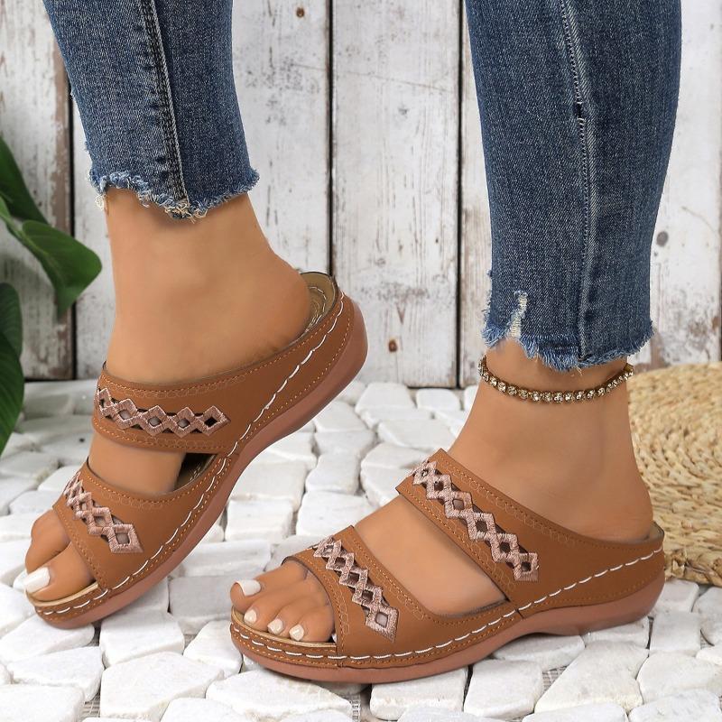 Summer new sandals women's large size simple embroidery hollow cool slippers breathable women's slippers