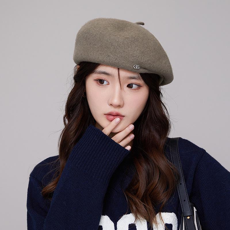 Women's Autumn/Winter Retro Wool Beret - Versatile, Warm & Flattering