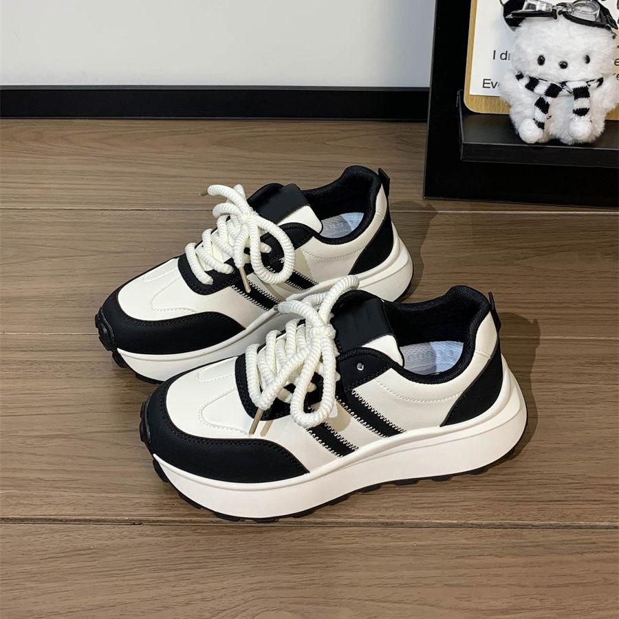 Lightweight sports shoes women's feet small Forrest Gump shoes spring 2025 new popular soft-soled versatile dad shoes