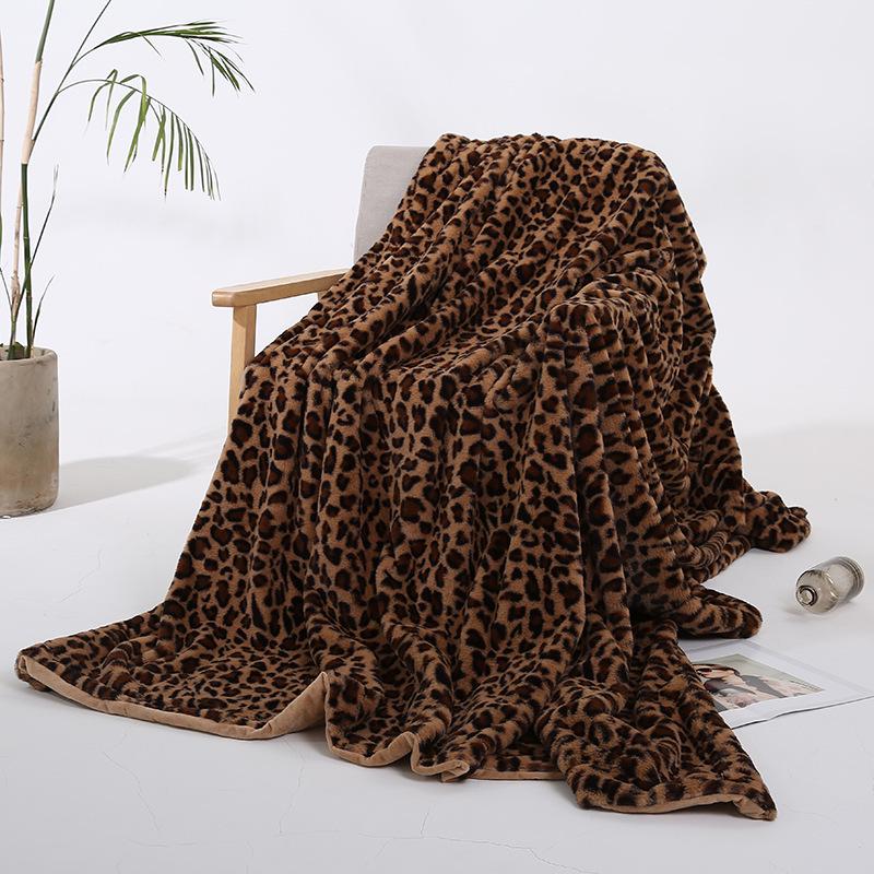 

Leopard Print Crystal Velvet Throw Blanket - Soft Rabbit Fur Nap Blanket 130x160cm