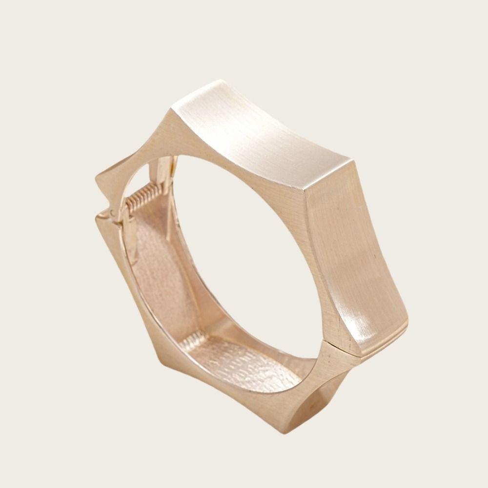 Zinc Zinc Alloy Metal Wide Open Bangle Matte/Glossy Exaggerated Bracelet Temperament Cuff Bangles  Gift