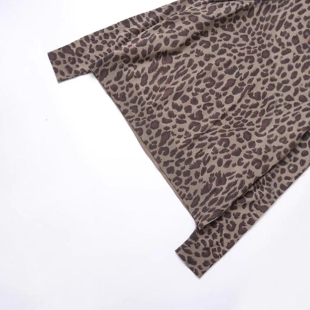 Women's Leopard Print Round Neck Long Sleeve Knit Sweater - European & American Style 2025 New Collection