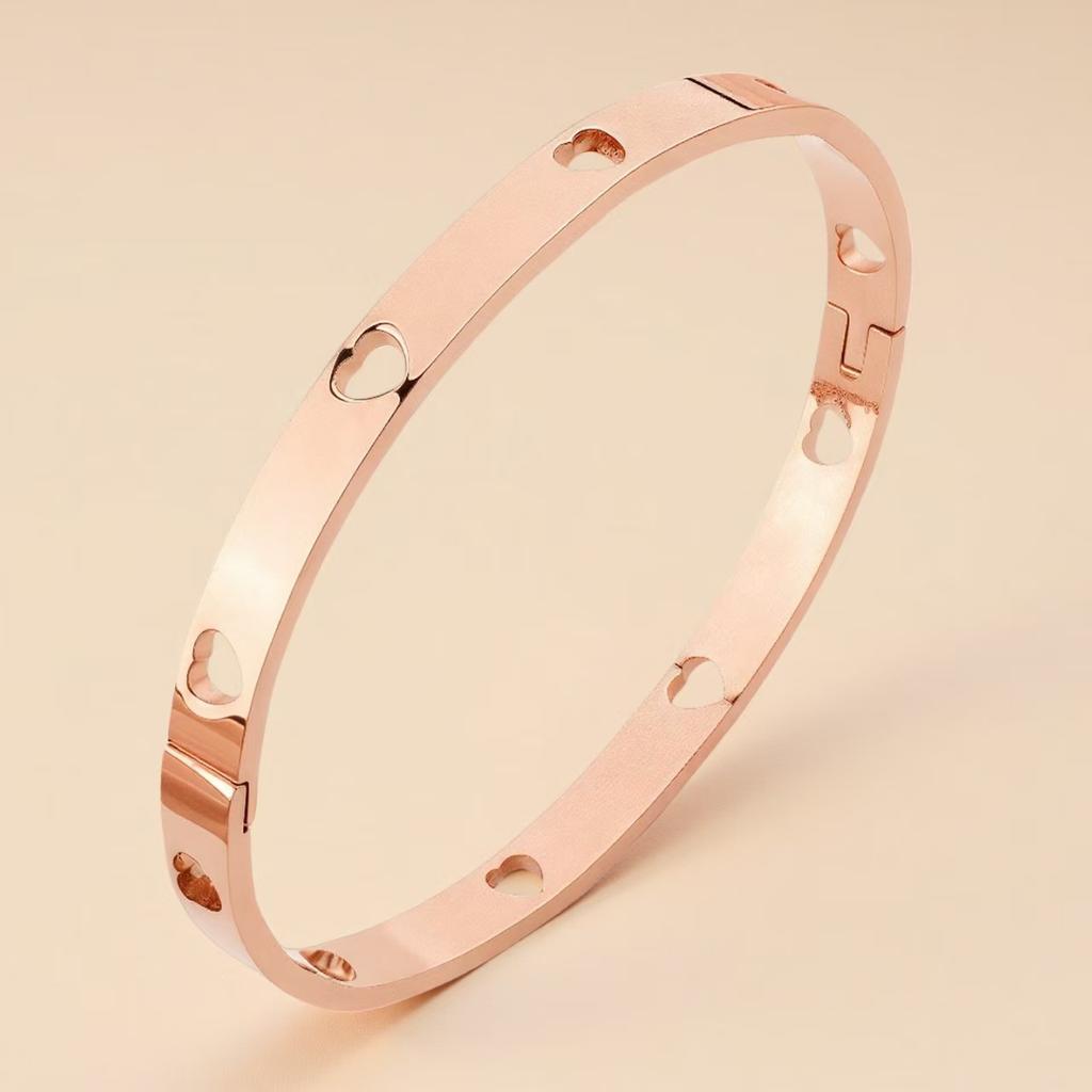 Girls' High-end Jewelry Niche Versatile Women's Love Jewelry Bracelet