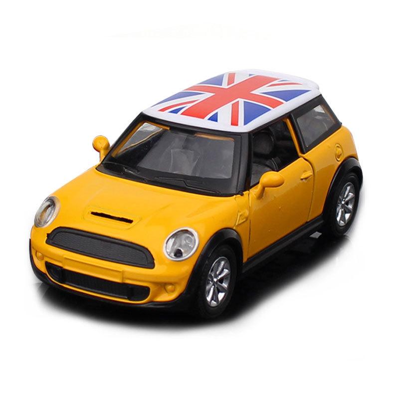 

1/36 BMW Mini Cooper Alloy Classic Car Creative Collection Детская игрушка в подарок G24 жёлтый