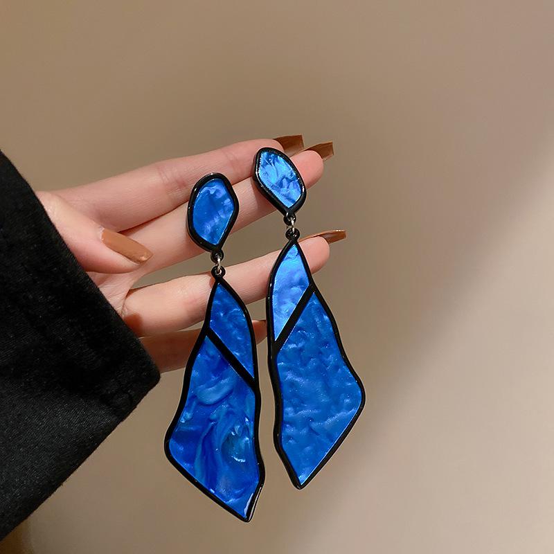 Silver Needle Blue Irregular Metal Earrings - Wrinkled, Light Luxury, High-End, Temperament Personality-Enhancing Accessory