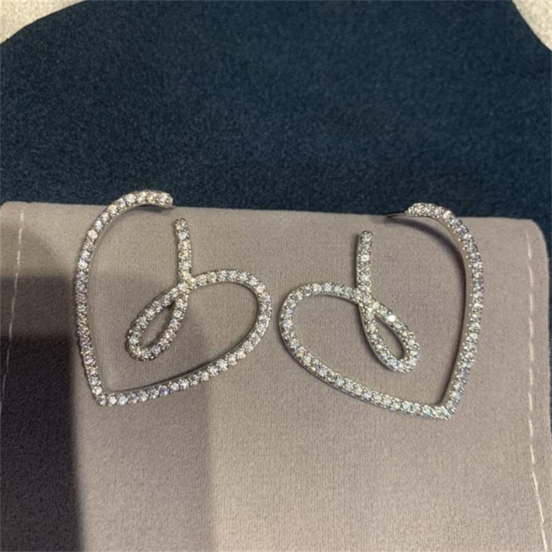 Exquisite Heart Shape Stud Earrings For Women Shining Cz Zircon Hollow Out Design Big Wedding Earring Girl Temperament Jewelry