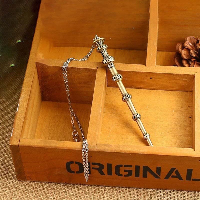 

Harry Potter Cosplay Props Magic Wand Metal Pendant Keyring Car Backpack Key Holder Vintage Jewelry Christmas Gift for Friends