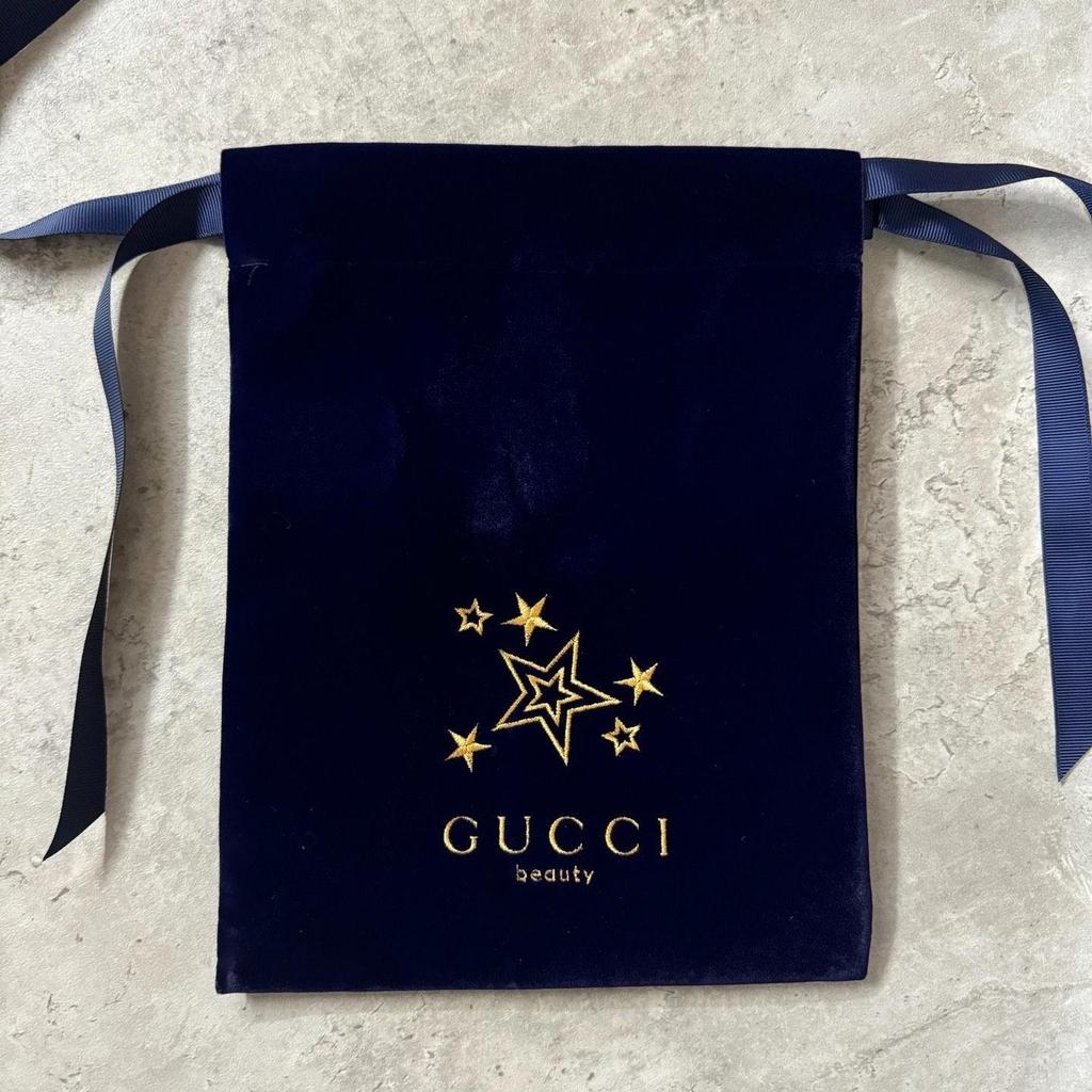 Gucci Women's Cosmetics Bag Canvas Fabric Suitable for Commuting,Environmentally Friendly and Foldable and Parties An Excellent Gift