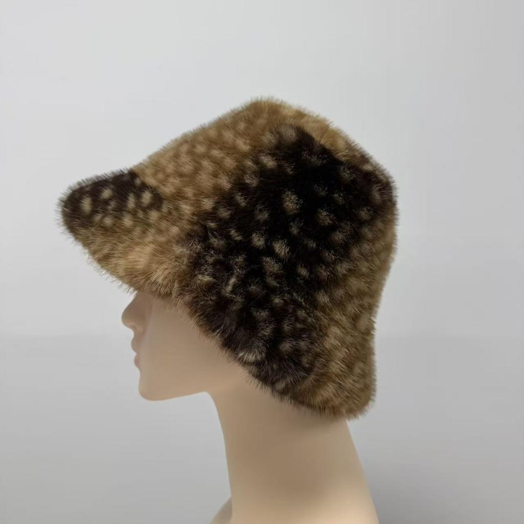 New Spotted Bucket Hat Autumn and Winter Warm Ear Hat Fashion Plush Hat Versatile Imitation Fur Hat