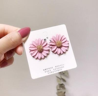 Chrysanthemum Flower Earrings For Women Earing Jewelry Fairy Little Daisy Stud Earrings Trending New