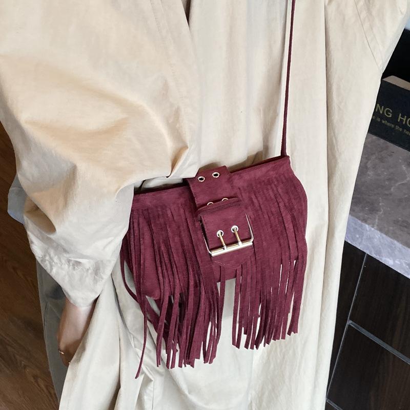 Niche fringed bag women's 2025 new high-end versatile suede shoulder messenger bag casual retro commuter bag