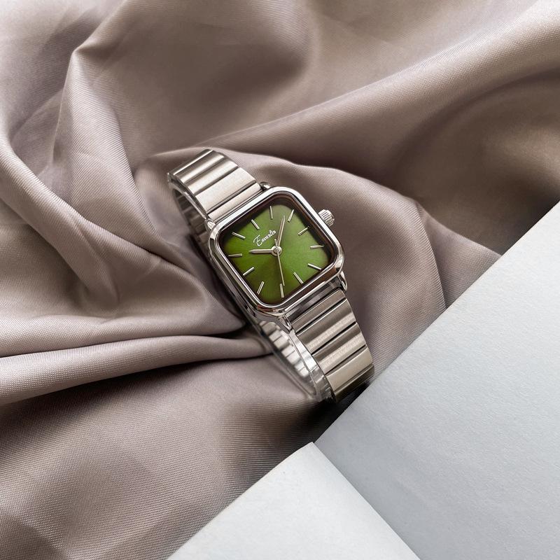 Женские часы Niche Steel Band Watch Temperament Simple Small Green Watch Student Green Small Square Watch