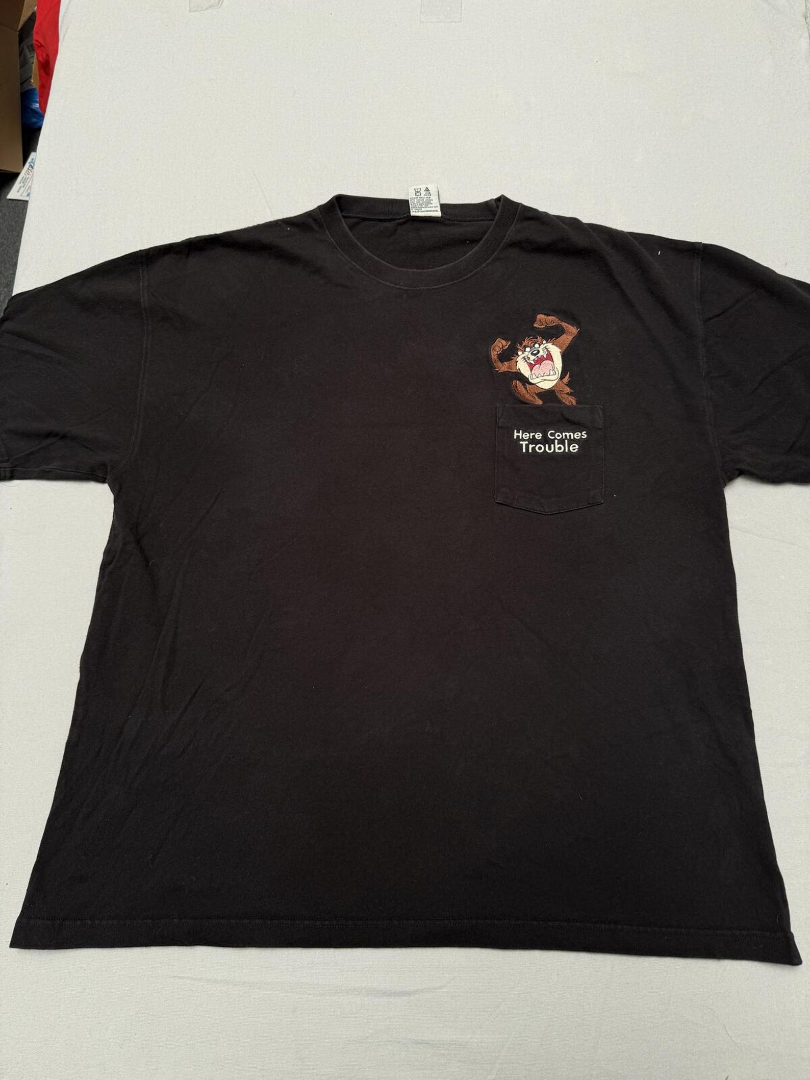 Vintage Taz T shirt 1998 Looeny Tunes Tasmanian Devil XL L