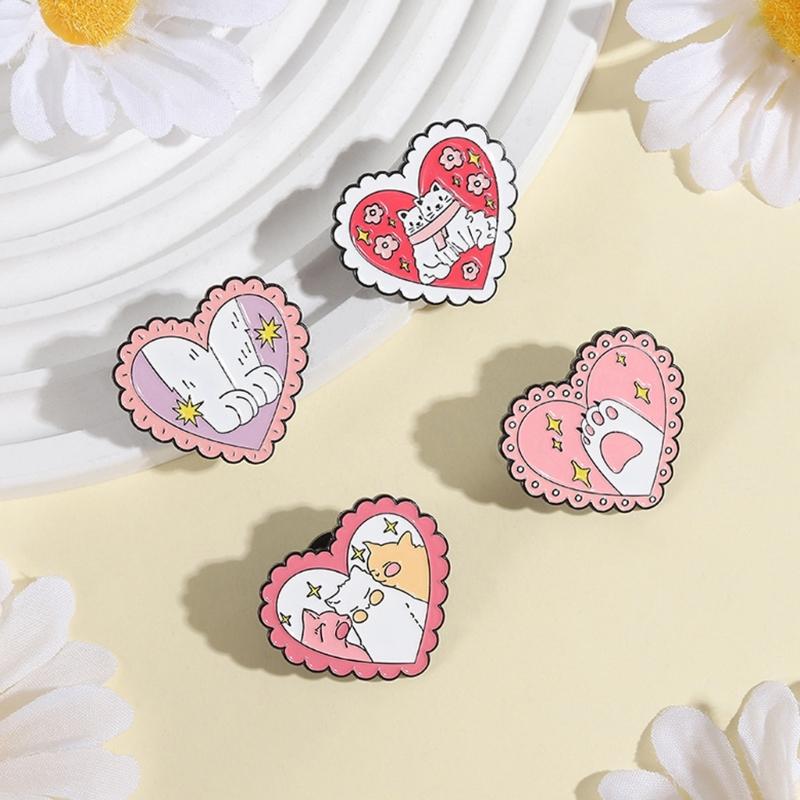 Adorable Cats Heart Shaped Alloy Brooch Secure Pin Clasp Fashion Accessory For Women Girls