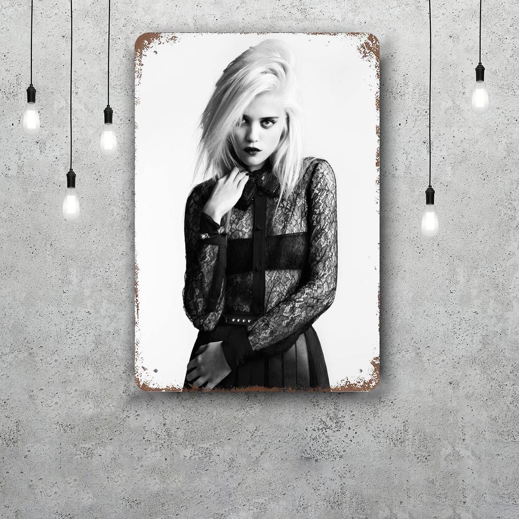 Sky Ferreira Retro Vintage Tin Sign Poster Decorative Plaque Metal Plate Wall Decor