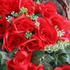 Decorazione con Rampicante di Rose da Appendere a Parete per Interni - Cesto di Fiori Artificiali per Soggiorno