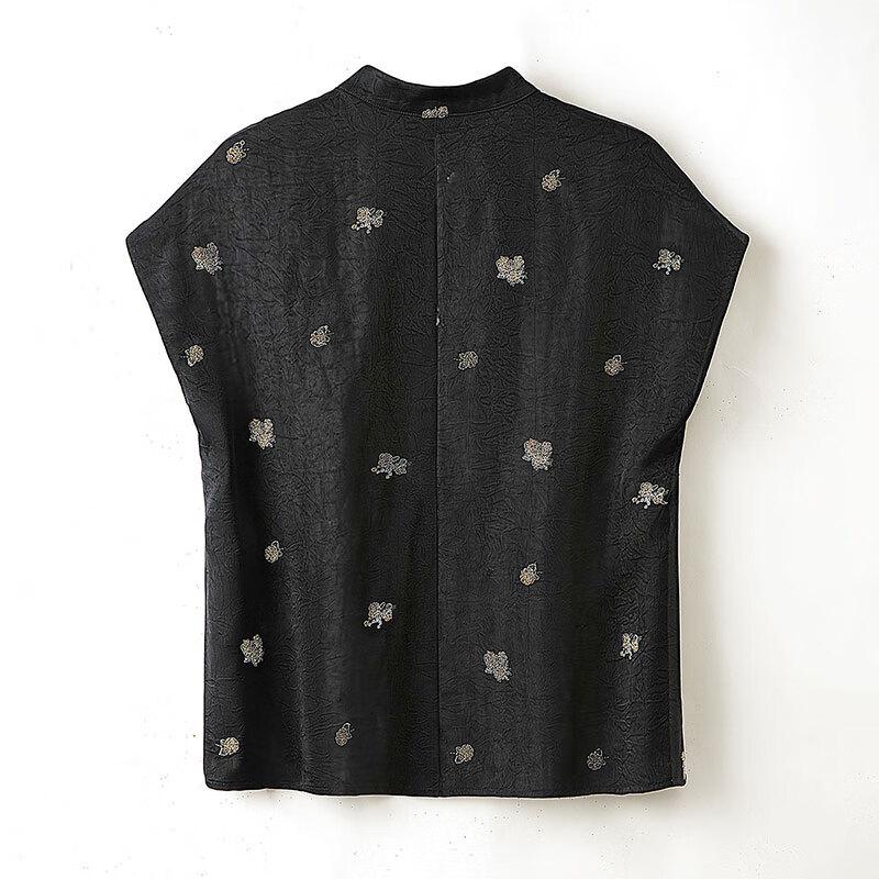 Women's Chinese Style Embroidered Sleeveless Blouse