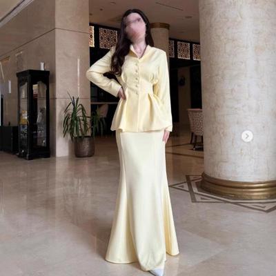 2005 Elegant Slim Fit Fishtail Skirt and Exquisite Top Set for Ladies