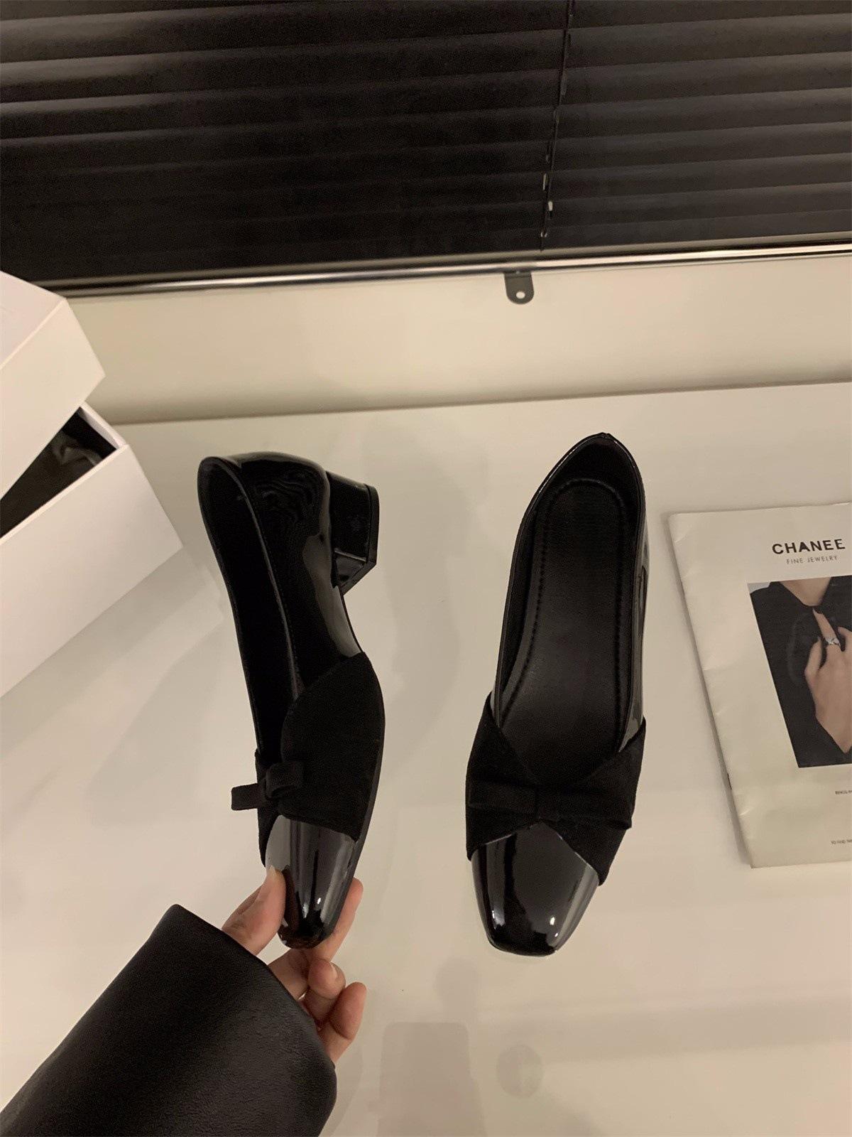 

Туфли-лодочки на толстом каблуке розовые нежные вечерние женские туфли 2025 новая весна бант французский маленький ароматный красный одинарные туфли 35