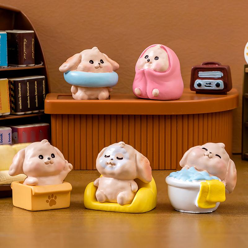 Miniature Cartoon Dog Micro Landscape Resin Ornaments For Home Decoration Kawaii Animal Puppy Figurine Desk Room Decor Gift