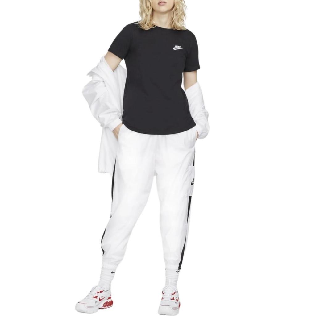 Nike Solid Logo Casual Sports Short Sleeve T-Shirt Women Tops Black DN2393-010