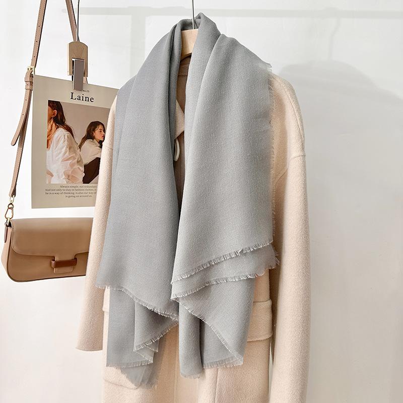 Simple literary and artistic yarn with sunscreen, elegant shawl, women's solid color square short fringed temperament scarf