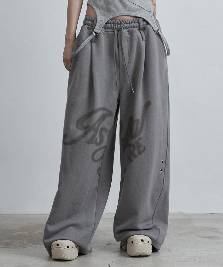 Aejeuyua Aya Belted Balloon Sweatpants Dark Gray