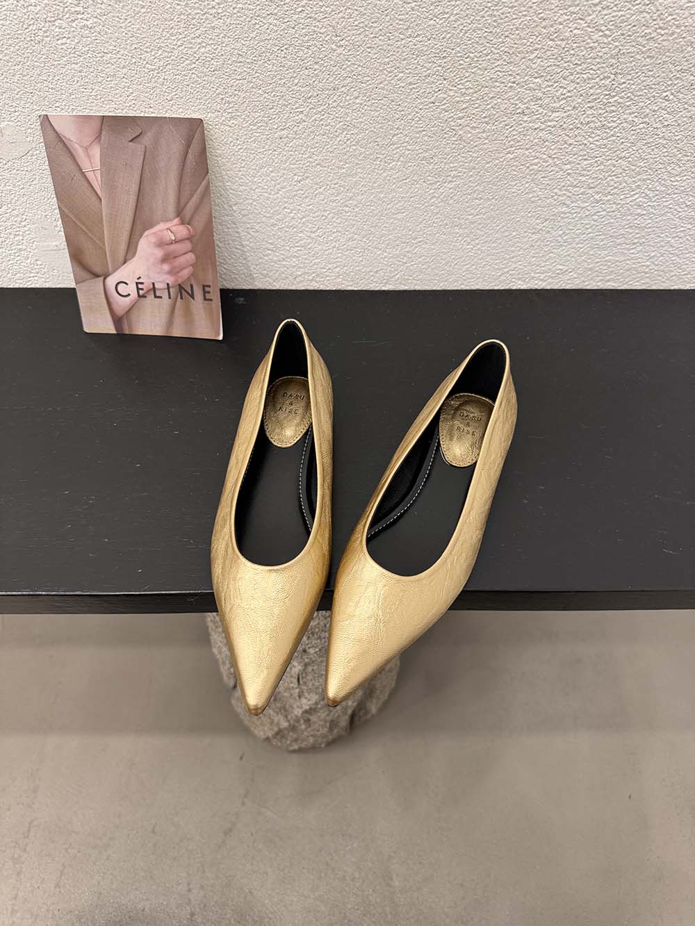 Модные женские туфли с острым носком 2024 года — фото 9