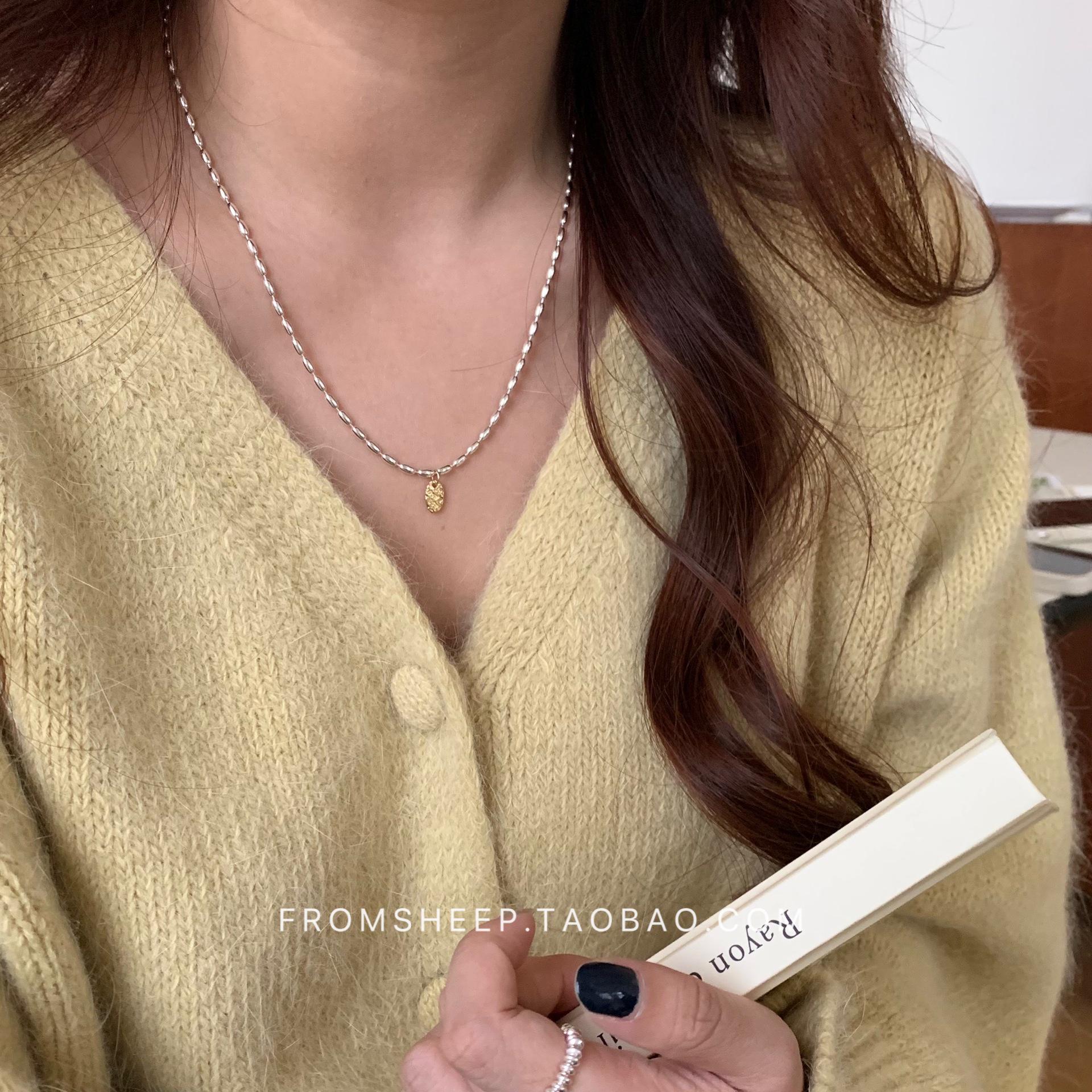 

2023 Trendy Women s Rice Grain Letter Necklace - Minimalist Style with Niche Design