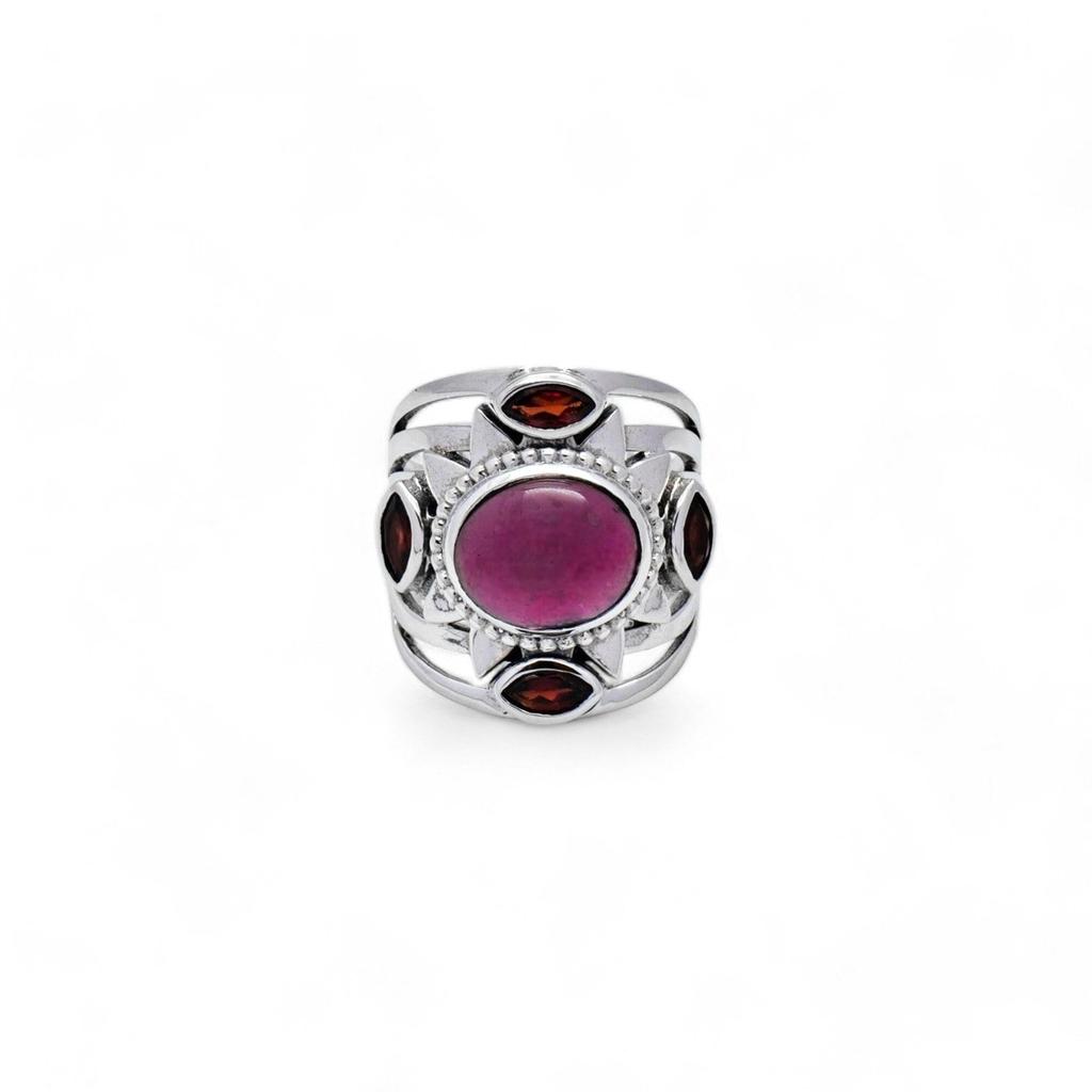 Cabochon Garnet Statement Ring: 925 Sterling Silver