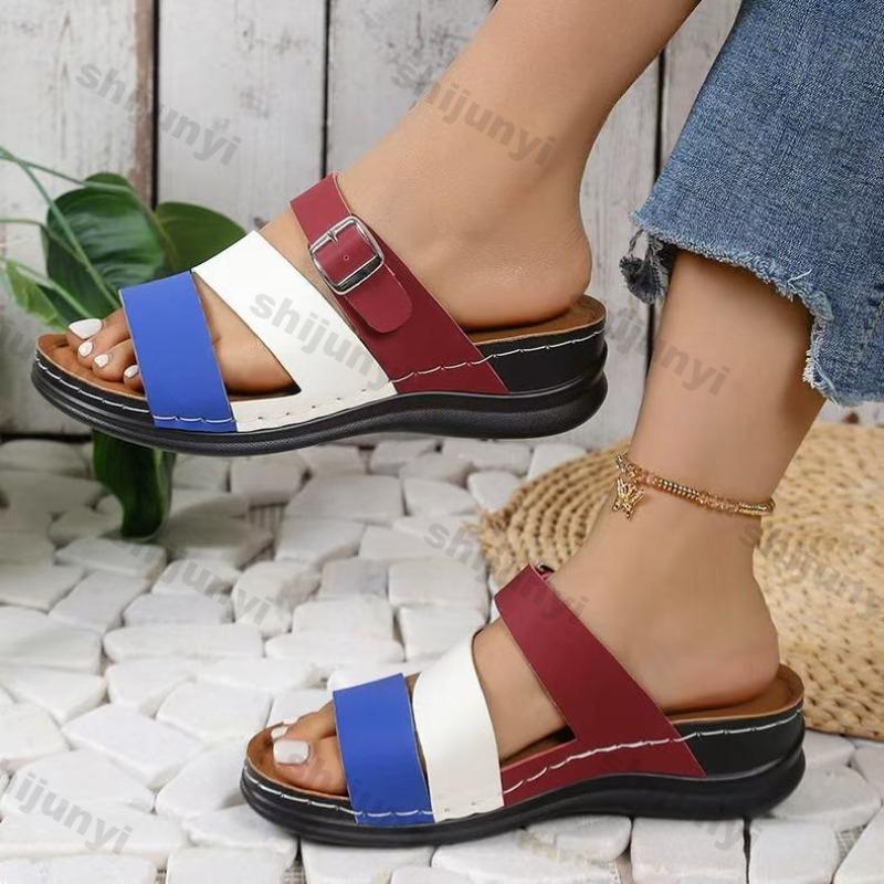 Large Size Wedge Women's Shoes 2025 New Fashion Peep Toe One Word Slippers Comfortable Breathable Square Button Casual Sandals