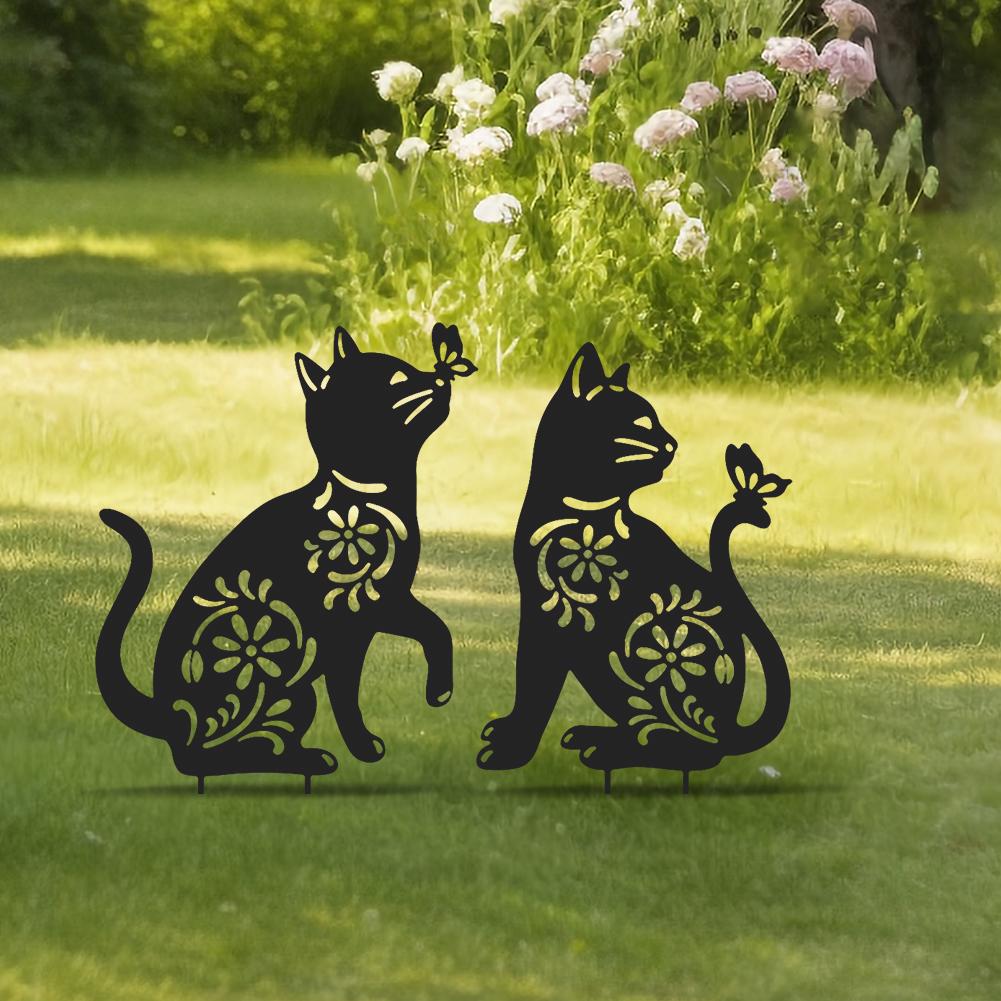 2Pcs Animal Silhouette Stakes Decorative Animal Stakes Cat Dog Stake Ornament Insert Animal Stakes Outdoor Decoration